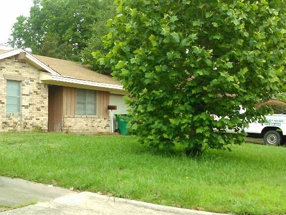 3rd image of 1409 Alpine Dr