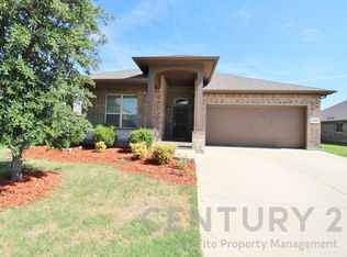 1205 Crest Ridge Dr, Glenn Heights, TX 75154