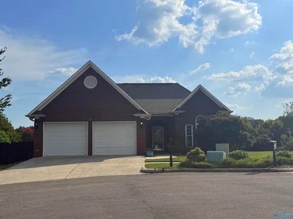 124 Dorset Cir, Arab, AL 35016