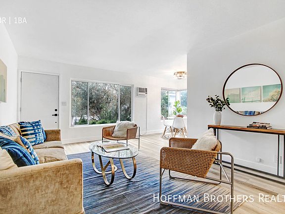 3rd image of 8516 Sherwood Dr #3