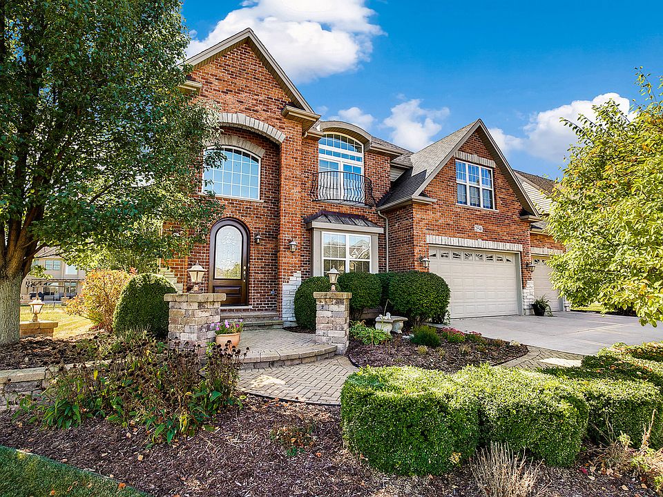 1st image of 25540 Prairiewood Ln