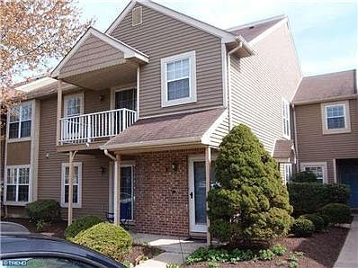 2nd image of 1606 Society Pl