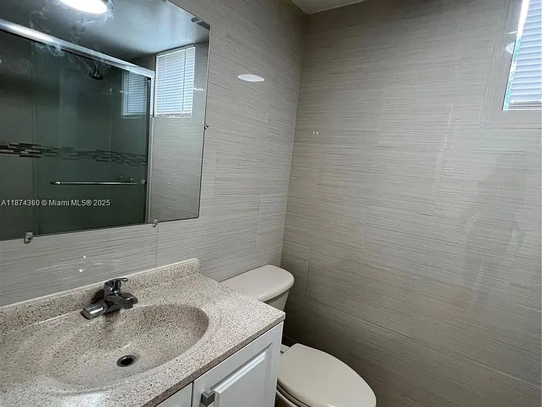 9300 Fontainebleau Blvd #E101 — Photo 9