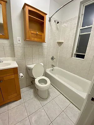 Rented by Ivey North LLC | media 4