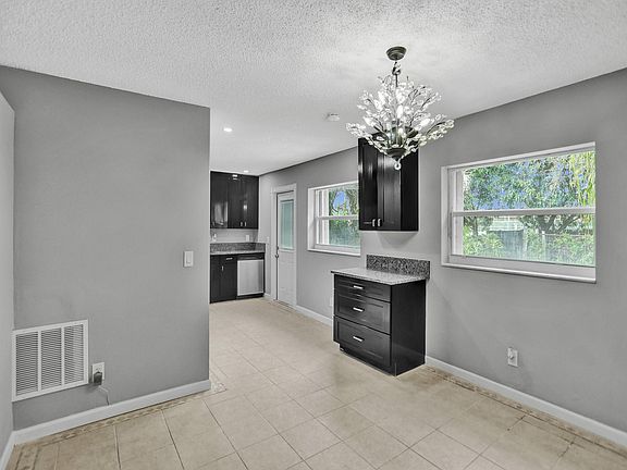 2nd image of 1317 13th Street