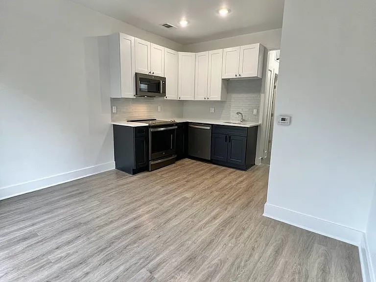 2210 Pearl St #202 — Photo 4