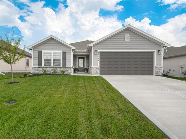 20322 W 193rd Ln, Spring Hill, KS 66083
