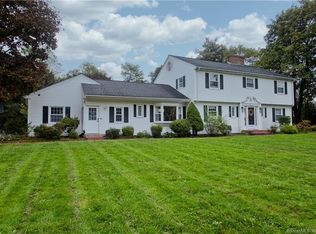 122 Wendover Rd, Suffield, CT 06078