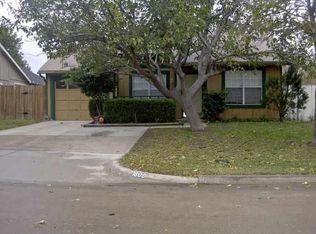 1609 Colonnade Dr, Arlington, TX 76018