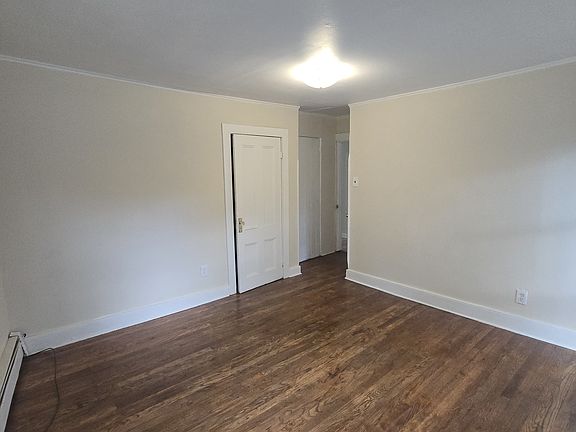 5th image of 217 E Main St #2