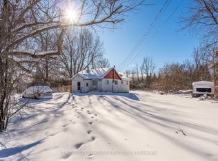 522 Blinkhorn Ln, Montague, ON K7A 4S6