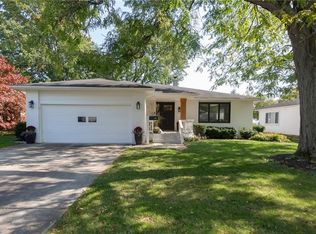 6627 Forest Glen Ave, Solon, OH 44139