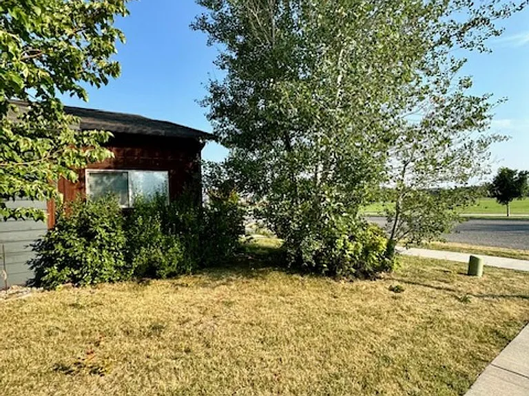 4020 Annie St — Photo 27