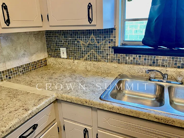 9717 Westfield Rd — Photo 6