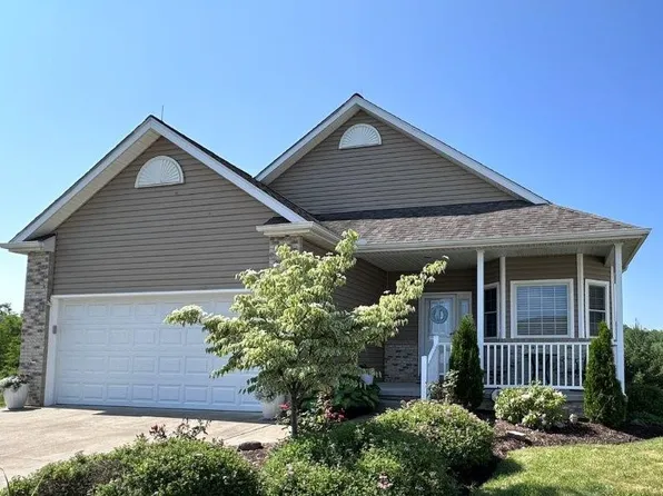 7222 Fieldstone Ct #73, Erie, PA 16509