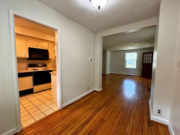 5th image of 4139 36th St S Unit 821
