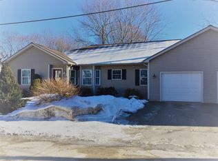 9 Maxwell St, Bath, ME 04530