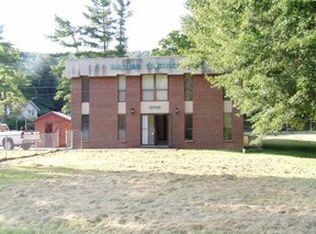 691 Austin Dr, Saint Albans, WV 25177