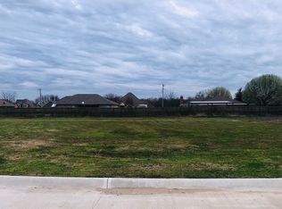 401 3rd St, Lindsay, TX 76250