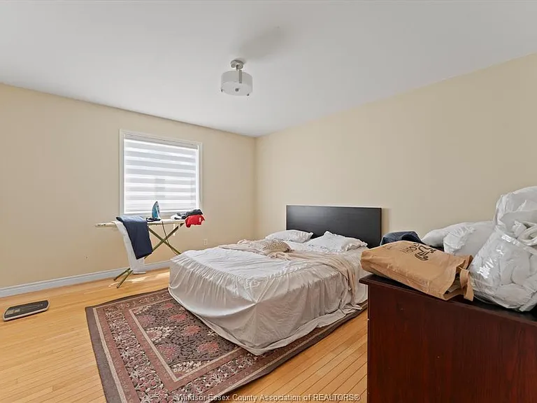 5740 Wayne St — Photo 23