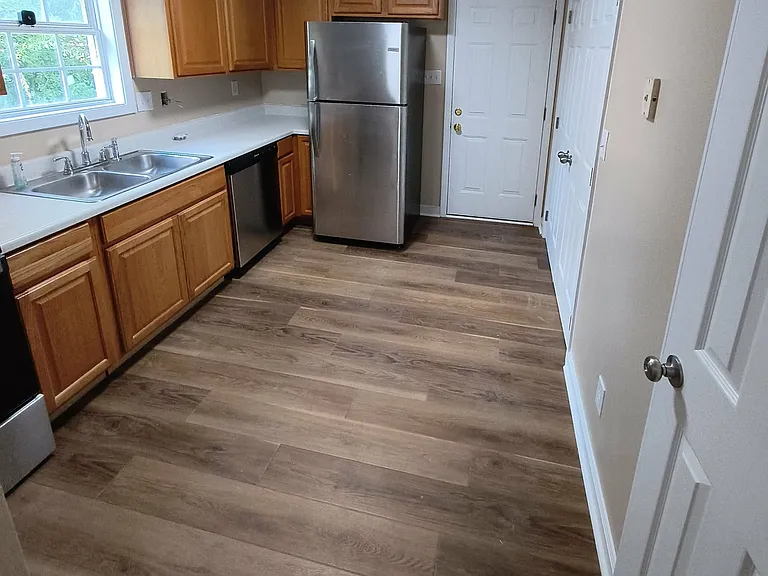 2408 Gelsinger Ave — Photo 6