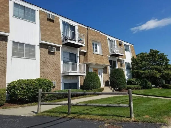 1159 Douglas Ave APT 5, North Providence, RI 02904