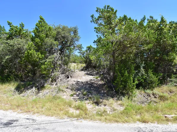 296 Timber Creek LOT 3, Pipe Creek, TX 78063