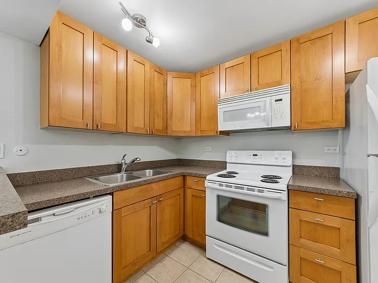 10111 Old Orchard Ct #102 — Photo 4