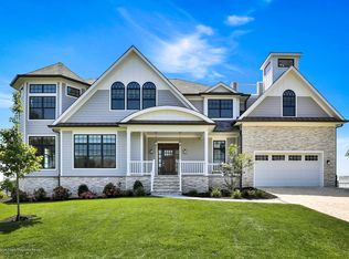 682 Little Silver Point Rd, Little Silver, NJ 07739