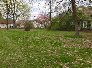 2511 Cass St, La Crosse, WI 54601