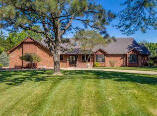 2531 N Cedar Crest Dr, Wichita, KS 67223