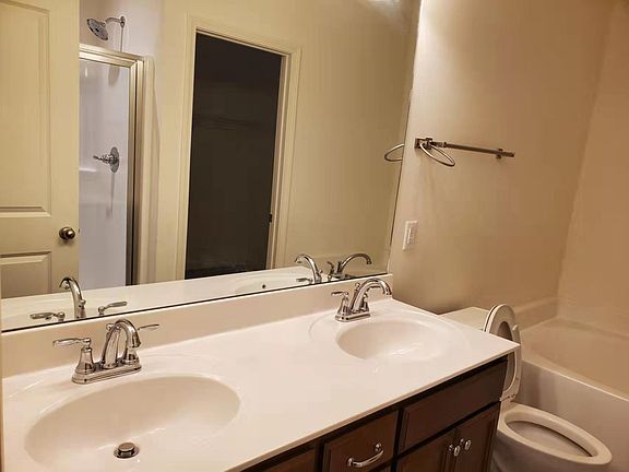 2nd image of 4423 Chusto Dr