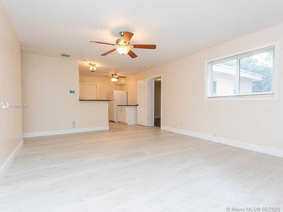4th image of 1512 NW 1st Ave #2