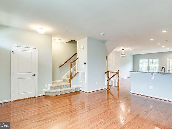 4th image of 4516 Tinder Box Cir