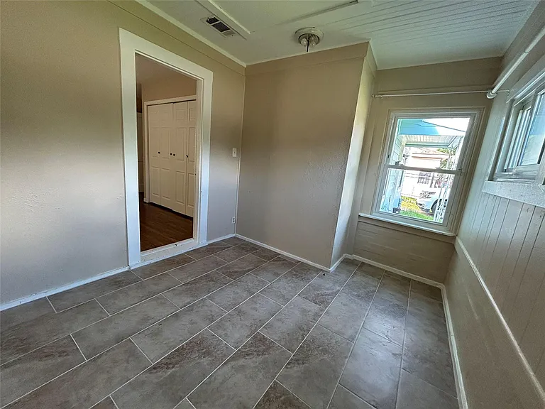 8069 Juliabora St — Photo 9
