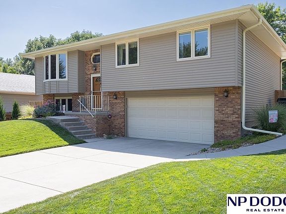 3rd image of 5541 Dove Cir