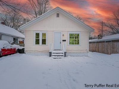 1880 Jarman St, Muskegon, MI, 49442