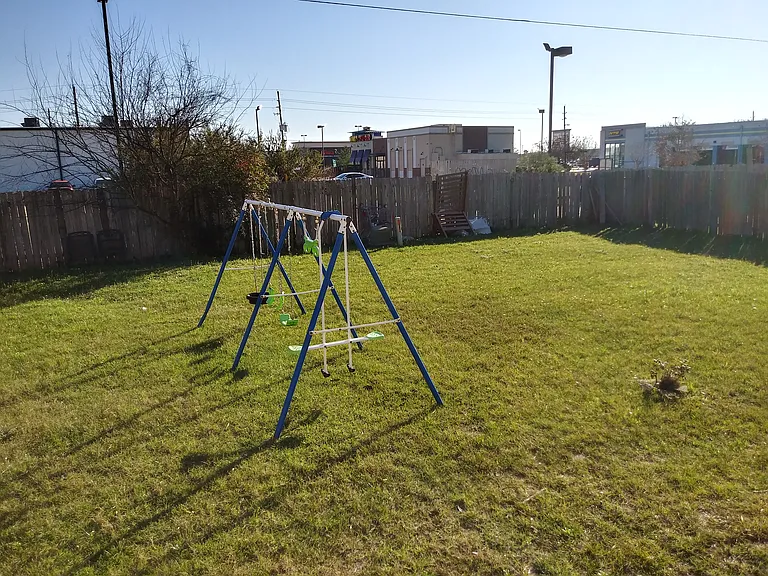 20323 Mountaindale Dr — Photo 16