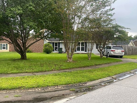 5th image of 413 Fox Hunt Rd