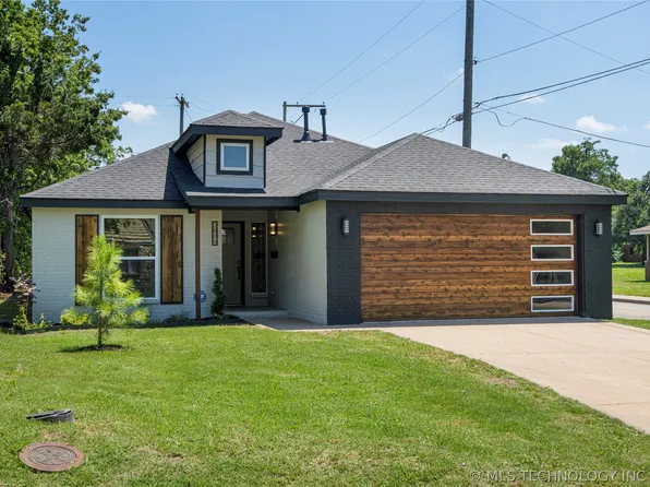 2804 E 2nd St, Tulsa, OK 74104