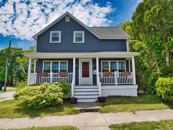 2603 Acushnet Ave, New Bedford, MA 02745