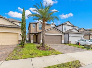 2719 Garden Falls Dr, Brandon, FL 33511