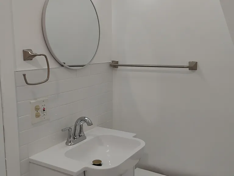 497 Tremont Ave #3 — Photo 18