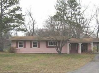 236 E Skyline Dr, Ballwin, MO