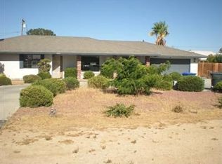 14027 Cronese Rd, Apple Valley, CA 92307