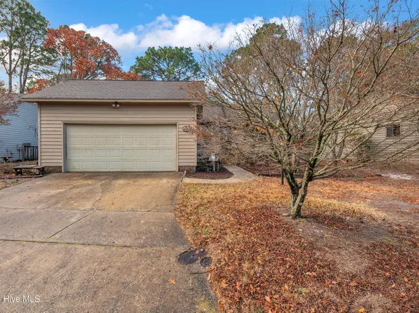 4430 Windtree Road, Wilmington, NC 28412