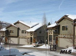 1408 Moraine Cir, Steamboat Springs, CO 80487