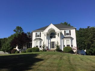 21 Arrowshead Cir, Jackson, NJ 08527