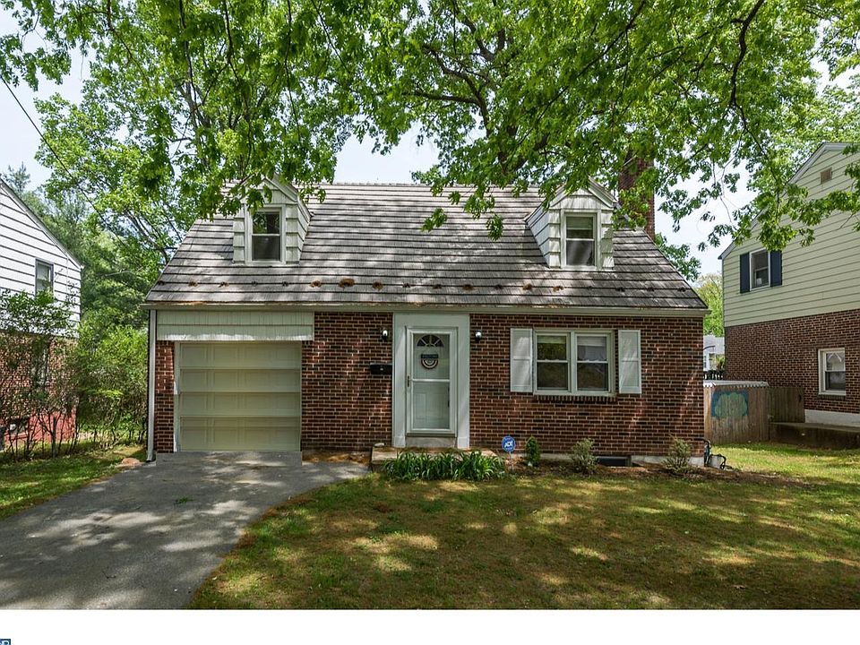 1st image of 308 Forest Dr