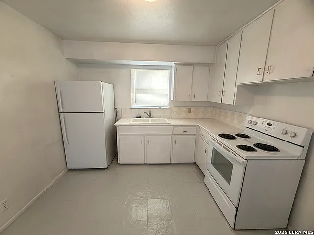 115 Victor St #1 — Photo 8